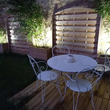 Appartement, 2eme Etage Avec Piscine Partagee