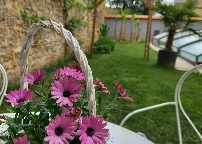 Appartement, 2eme Etage Avec Piscine Partagee